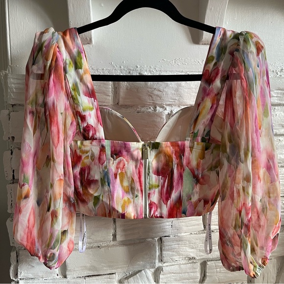 Guess by Marciano Crop Top - Picture 2 of 3